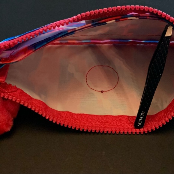 Blended Aztec print by Kipling - Picture 4 of 6